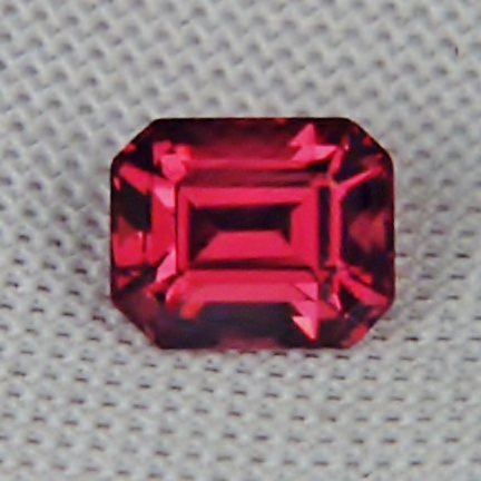 Quality Tanga Rhodolite Garnet Tanzania 2.02ct  Litnon.com