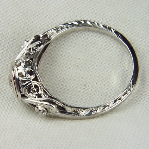 Antique 18kt White Gold Old Mine Cut Diamond Ring  Litnon.com
