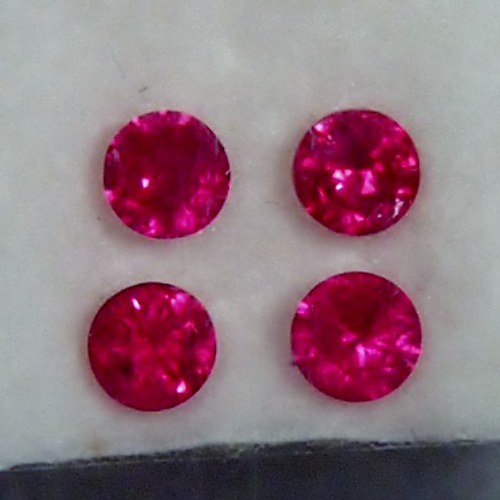 Fine Color and Bright Natural South East Asia Rubies 3.5mm 0.96 ct tw  Litnon.com