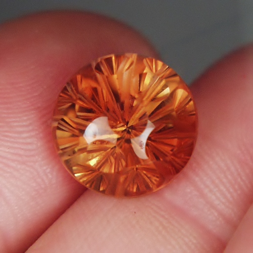 Color and Fine Cutting Bright Sherry Topaz Brazil 11.10 ct  Litnon.com