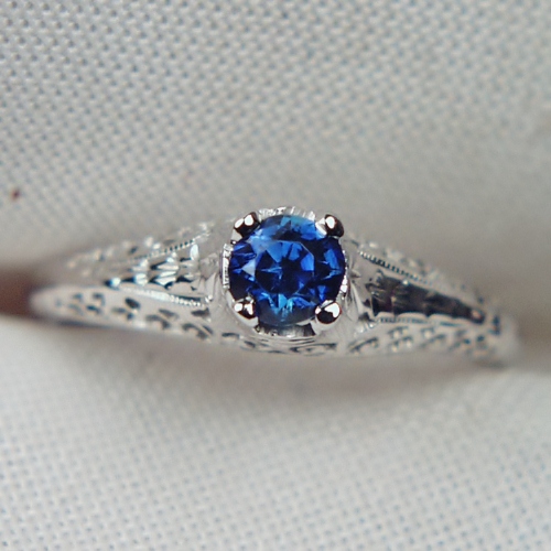 Antique 14kt Filigree White Gold Sapphire Ring  Litnon.com