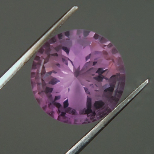 Unique Bolivia Amethyst with Spider Gemstone 5.78ct  Litnon.com