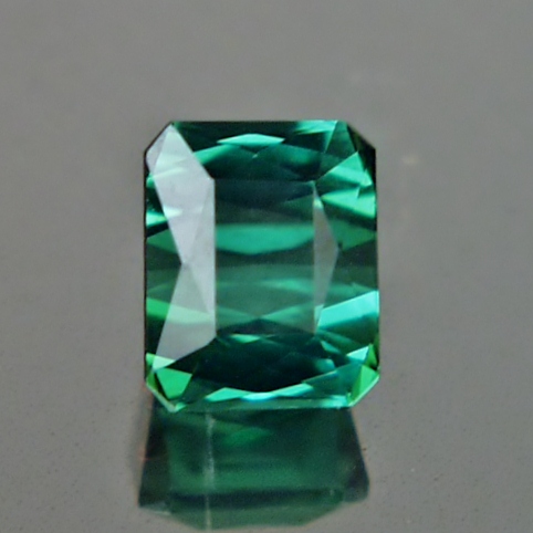 Fine Color and Bright Green Tourmaline Nigeria 2.53 ct  Litnon.com
