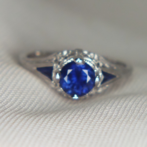 Antique 18kt Filigree White Gold Diamond and Sapphire Ring  Litnon.com