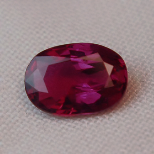 Huge EGL Certified Natural South East Asia Ruby 3.86 ct  Litnon.com