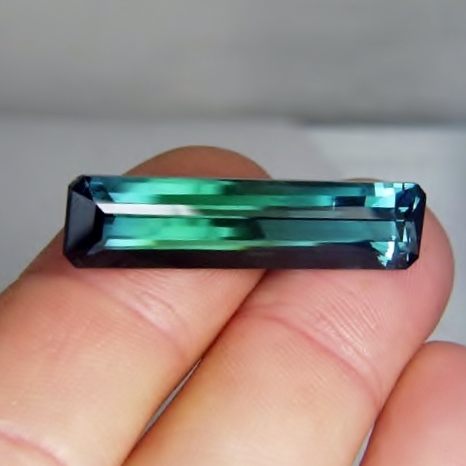 Museum Tri Color Afghanistan Tourmaline 19.48 ct  Litnon.com