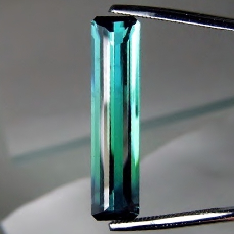 Museum Tri Color Afghanistan Tourmaline 19.48 ct  Litnon.com