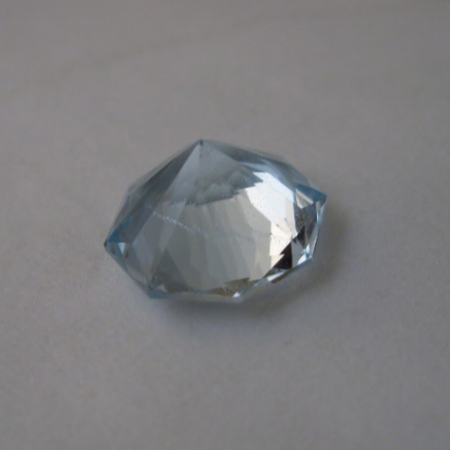 Top Cut Natural color Blue Topaz 10.56 ct  Litnon.com