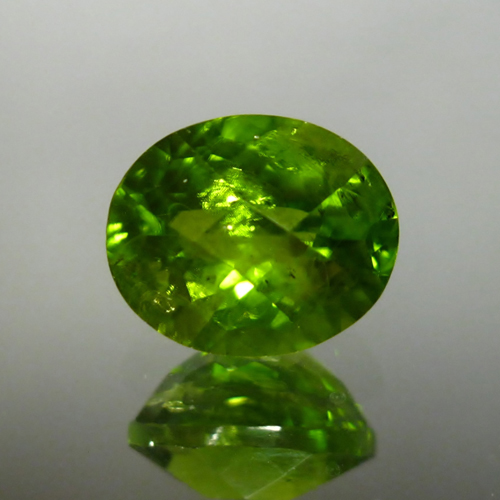 Big and Pretty Fine Color Arizona Peridot 10.96ct  Litnon.com