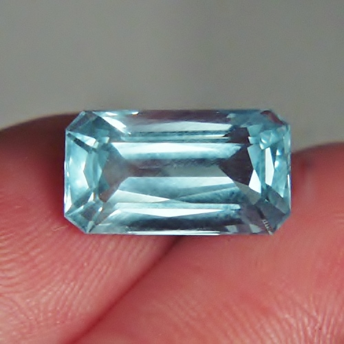 Strong Blue Rare Color Aquamarine Afghanistan 7.17 ct  Litnon.com