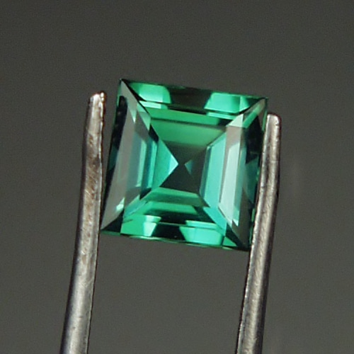 Top Cut and Rare Color Tourmaline Afghanistan 1.07ct  Litnon.com