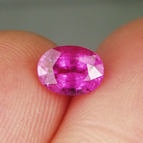 Hot Color Natural Pink South East Asia Sapphire 1.31ct  Litnon.com