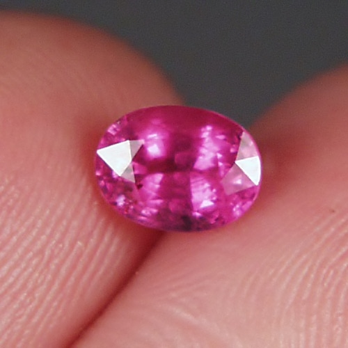 Hot Color Natural Pink South East Asia Sapphire 1.31ct  Litnon.com