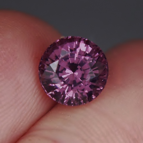 Quality Color Shift Natural Spinel Sri Lanka 3.20 ct  Litnon.com
