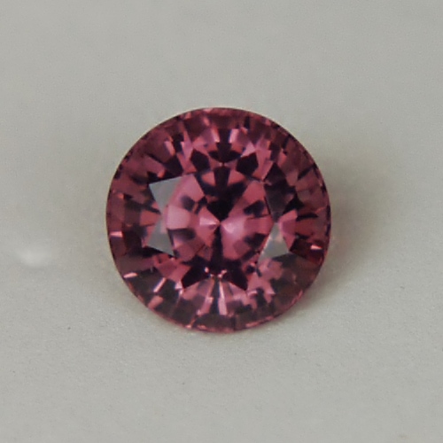 Quality Color Shift Natural Spinel Sri Lanka 3.20 ct  Litnon.com