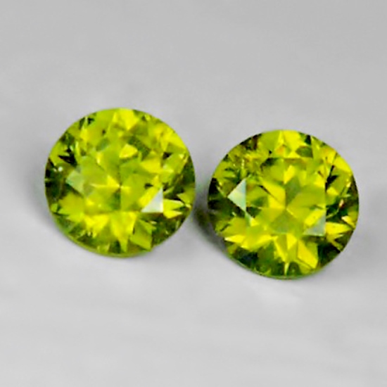 Brilliant Quality Color Change Russian Demantoid Garnet Pair  Litnon.com