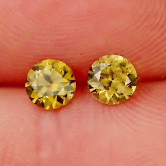 Brilliant Quality Color Change Russian Demantoid Garnet Pair  Litnon.com