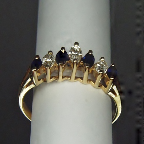  Estate 14 Karat Natural Sapphire and Diamond Ring  Litnon.com