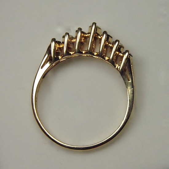  Estate 14 Karat Natural Sapphire and Diamond Ring  Litnon.com