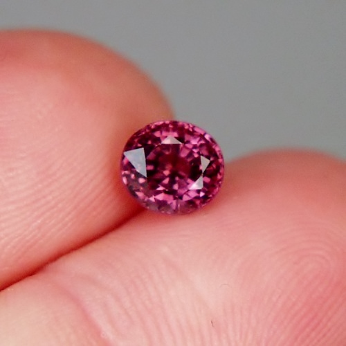 Violet Pink Natural Spinel Sri Lanka 1.95ct  Litnon.com