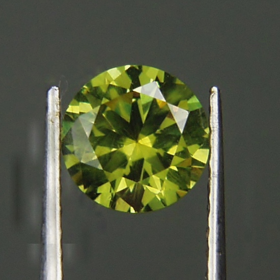 Brilliant and Top Cut Color Shift Russian Demantoid Garnet GL Litnon.com