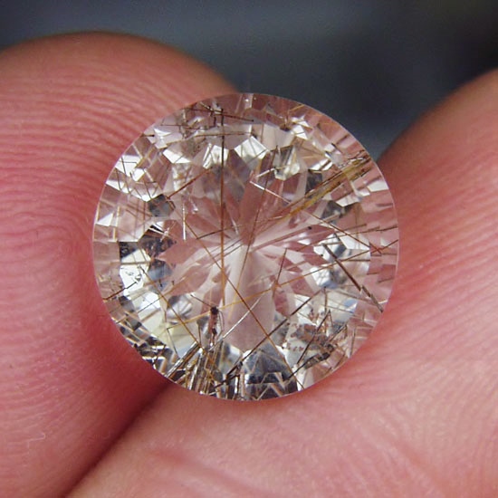 Rutile Quartz with Spider Gemstone 6.76 ct  Litnon.com