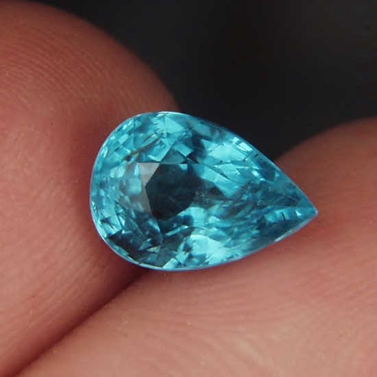 Spectacular Color Intense Neon Blue Apatite Madagascar 2.62 ct  Litnon.com