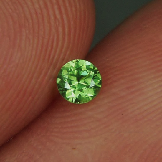  Top Quality Gem Rare Natural Russian Demantoid Garnet  Litnon.com