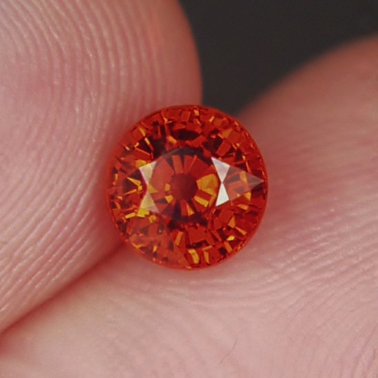 Bright and Pretty Orange Spessartite Garnet 1.77 ct  Litnon.com