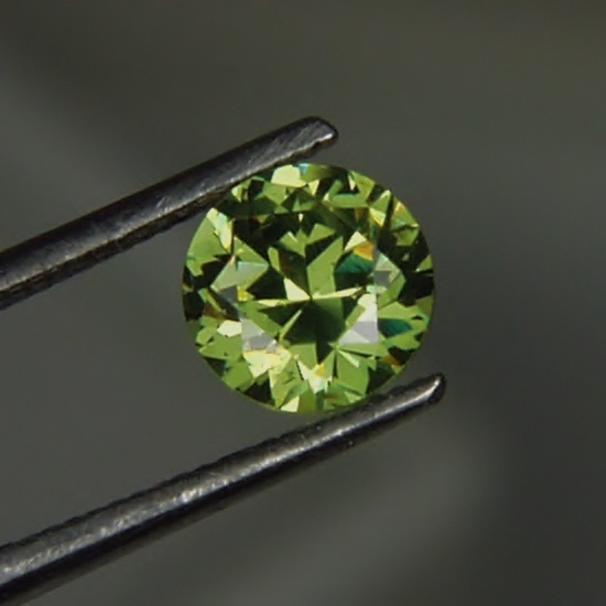 Brilliant and Top Cut Natural Russian Demantoid Garnet GL Litnon.com