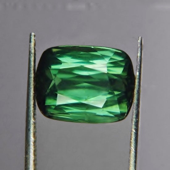 Nice Color and Bright Green Tourmaline Nigeria 3.18 ct  Litnon.com