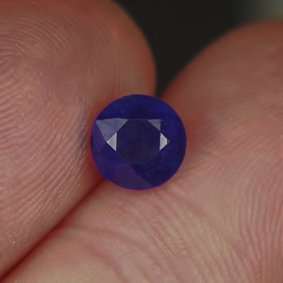 Color Bottle Glass Blue Natural Sapphire Madagascar 1.73 ct  Litnon.com