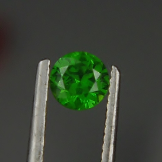Top Gem Chrome Emerald Green Russian Demantoid Garnet GLI  Litnon.com