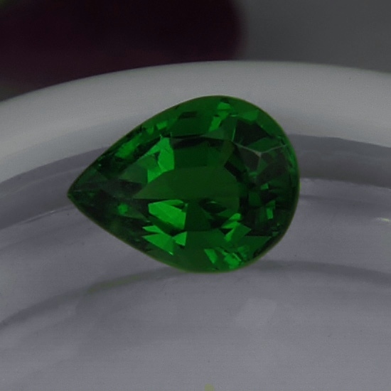 Superb Color Tsavorite Green Garnet Kenya 1.42ct  Litnon.com