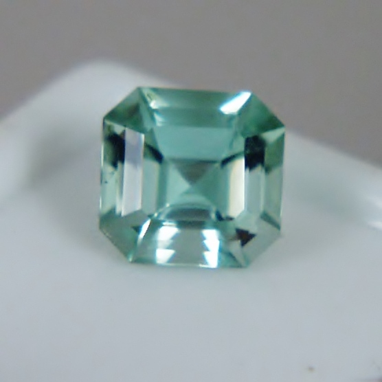 USA Cut Sea Foam Green Tourmaline Afghanistan 1.66 ct  Litnon.com