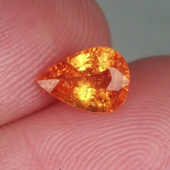 Great Color Loliondo Mandarin Spessartite Garnet 1.41 ct  Litnon.com