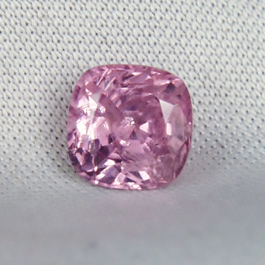  Bright Baby Blanket Pink Namya Spinel 1.11ct  Litnon.com