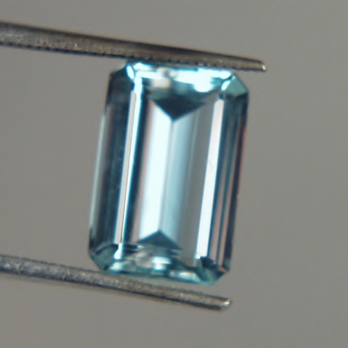 Nice Color and Quality Old Stock Aquamarine Brazil 3.12 ct  Litnon.com