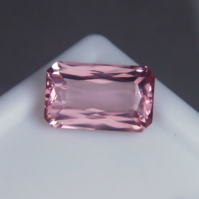  Bright and Clean Purple - Pink Afghan Tourmaline 1.96 ct PAID Litnon.com