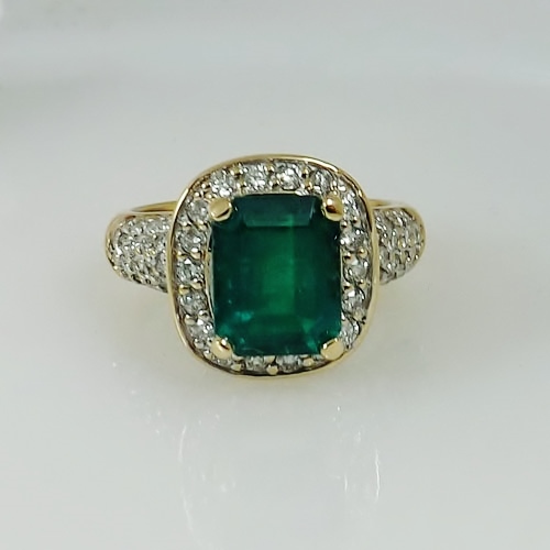  Estate Emerald and Pave Diamond 18kt Gold Ring  Litnon.com
