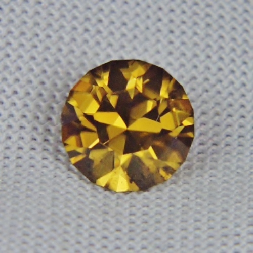 Top Cutting Natural Golden Yellow Zircon Sri Lanka  Litnon.com