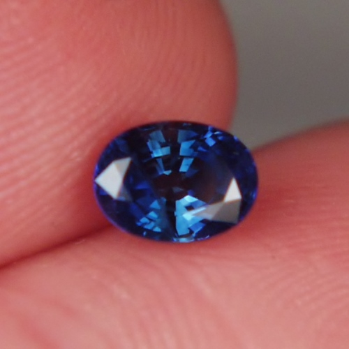 Fine Royal Blue Natural Ceylon Sapphire 1.02ct  Litnon.com