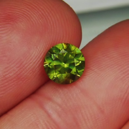 Huge and Rare Natural Russian Demantoid Garnet 1.95 ct  Litnon.com