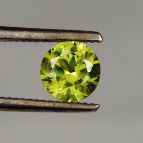 Brilliant Top Cutting Natural Russian Demantoid Garnet GL Litnon.com