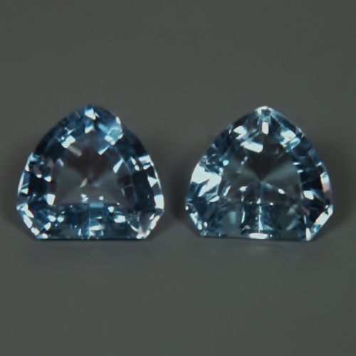 Sweet Rare Color Old Stock Aquamarine Pair Brazil 5.68 ct tw  Litnon.com