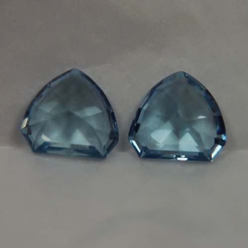 Sweet Rare Color Old Stock Aquamarine Pair Brazil 5.68 ct tw  Litnon.com