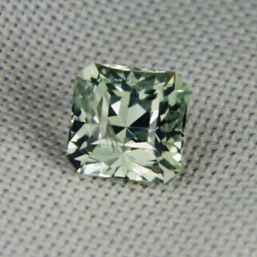Unheated Fine Cutting Light Mint Green Montana Sapphire 1.44ct  Litnon.com