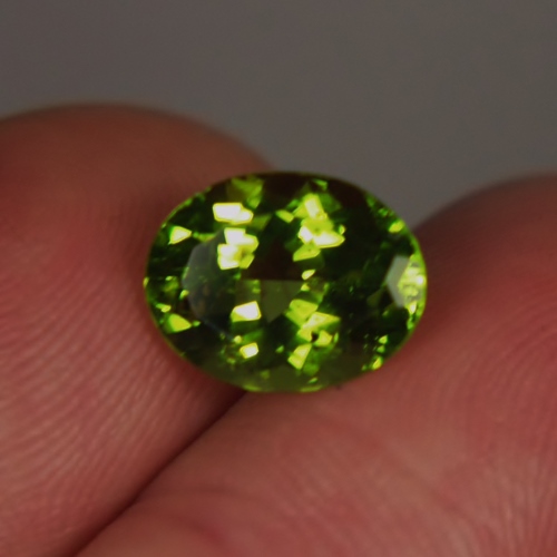  Bright and Pretty San Carlos Arizona Peridot 3.63 ct  Litnon.com