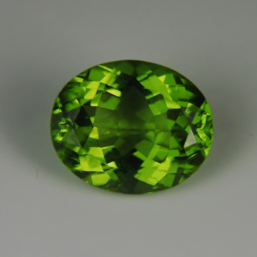 Fine Color Big and Bright Natural Arizona Peridot 4.21 ct  Litnon.com