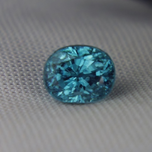 Special Price Bright and Nice Color Blue Zircon Cambodia 3.67 ct  Litnon.com